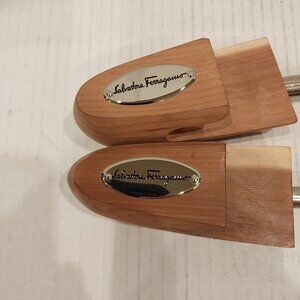 SALVATORE FERRAGAMO men's size XL cedar shoe trees.